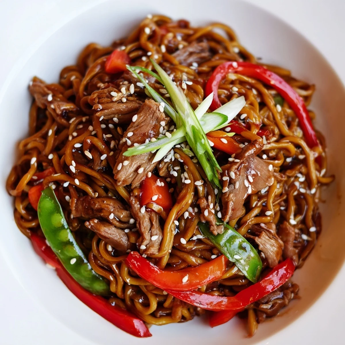 Schweinefleisch Nudel Pfanne