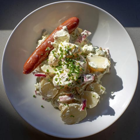 Kartoffelsalat mit Wurst