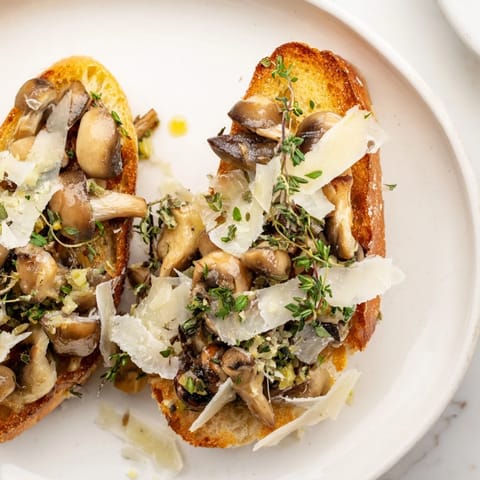 Bruschetta mit Pilzen Knoblauch