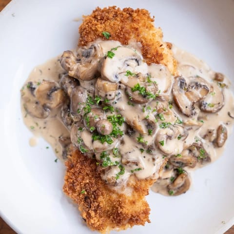 Jaeger Schnitzel mit Pilzsoße