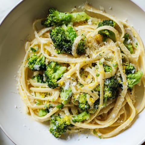 One-Pot Lemon Brokkoli Pasta